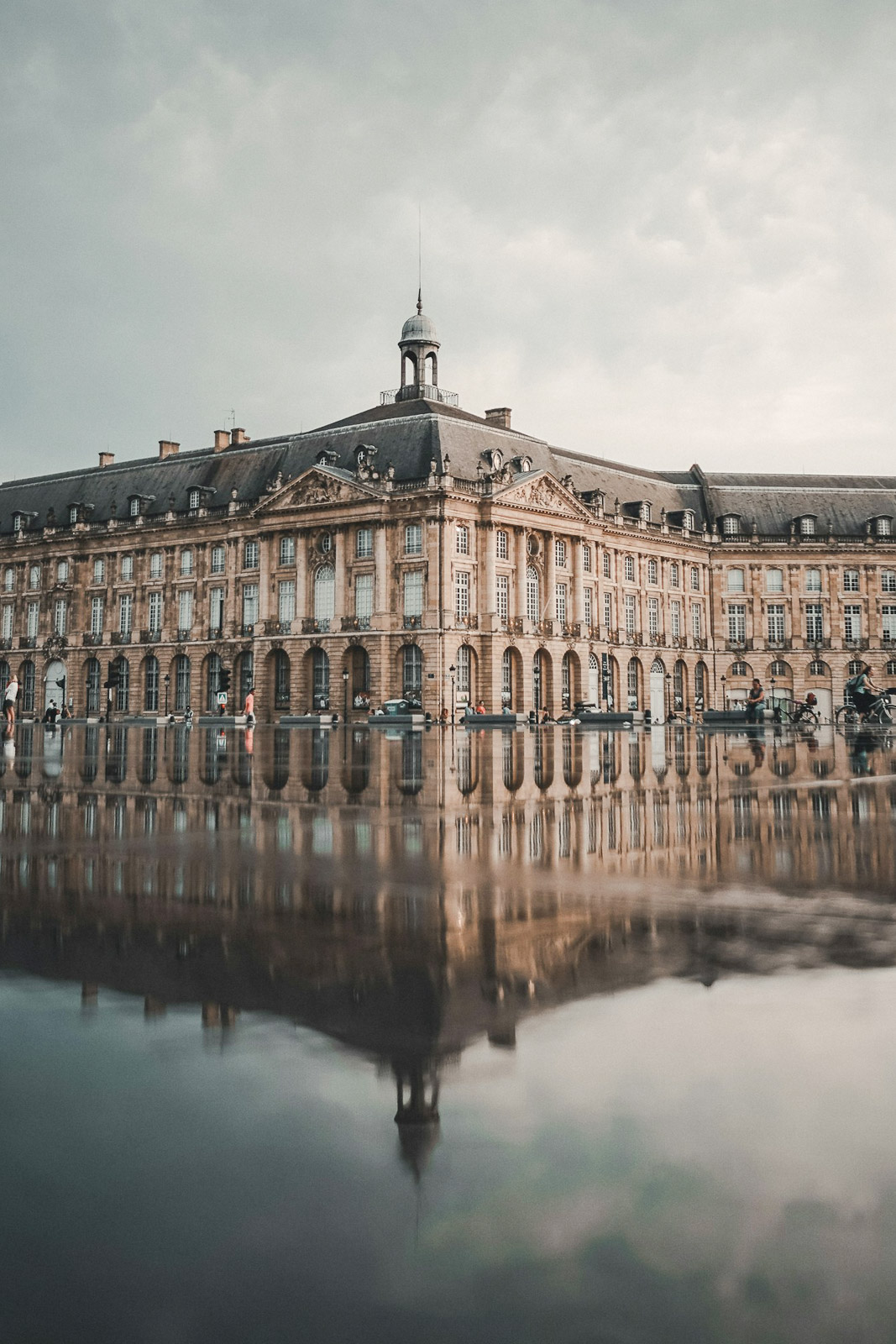 Bordeaux nähtävyydet aukio