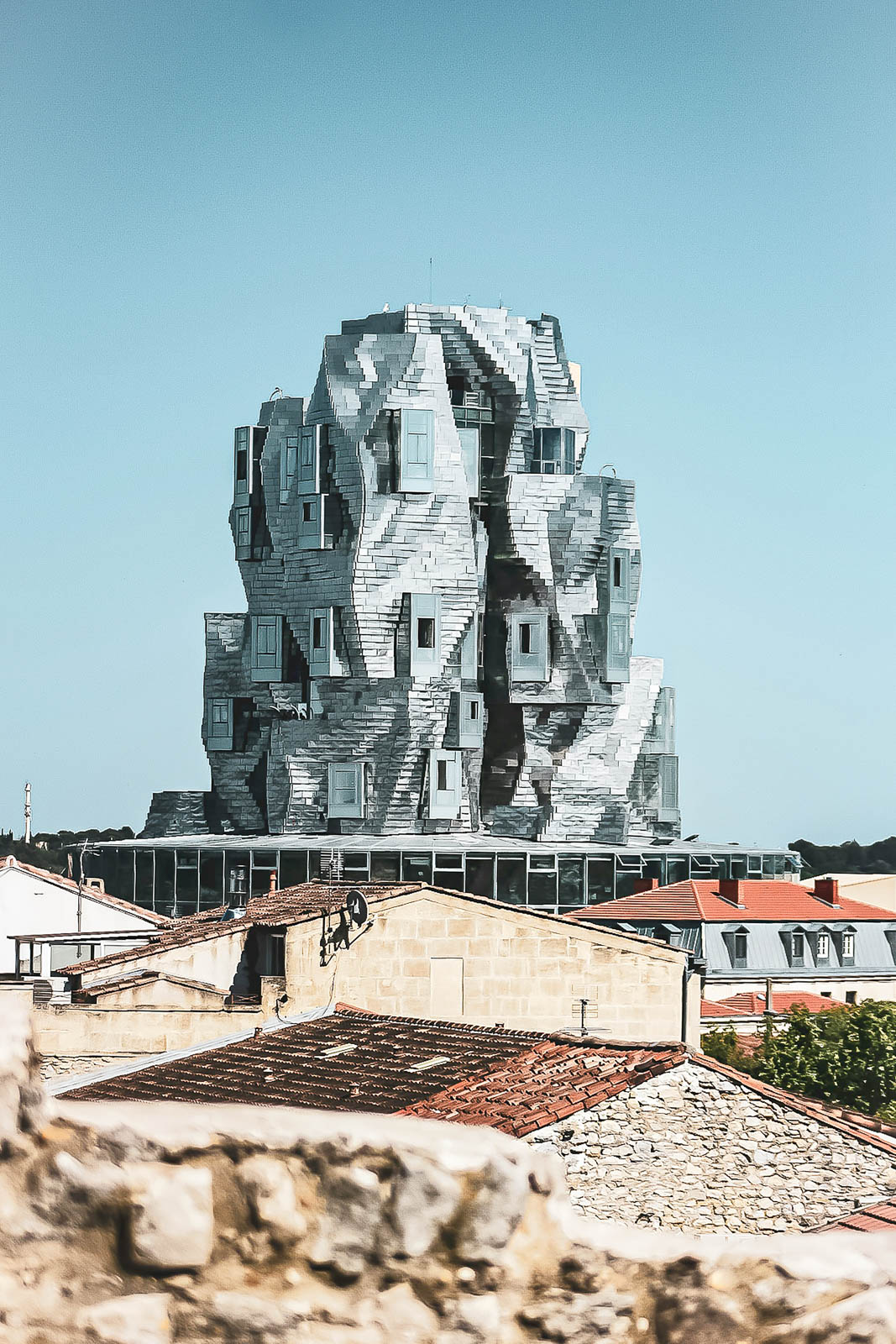 Arles moderni rakennus