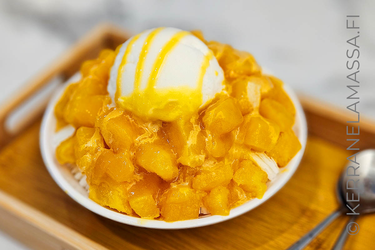 Taiwan mango shaved ice